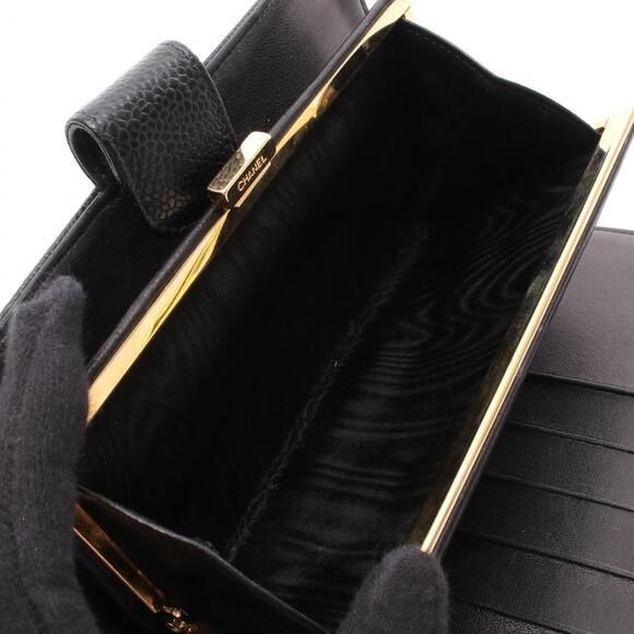 CHANEL Authentic Black Leather Logo Wallet - Picture 4 of 8